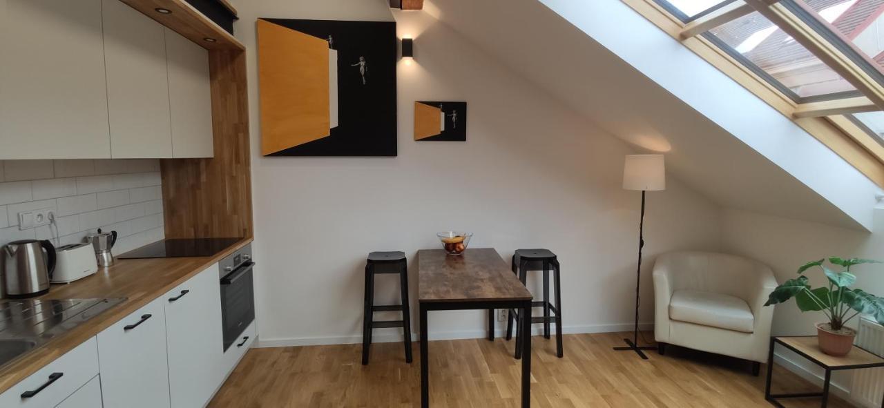 Apartament Rooftop No 22 - Center Art District Letna Praga